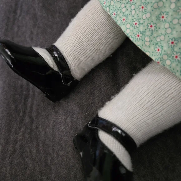 American Girl Original Release Kit Kittredge doll wearing Birthday Outfit - Picture 4 of 4